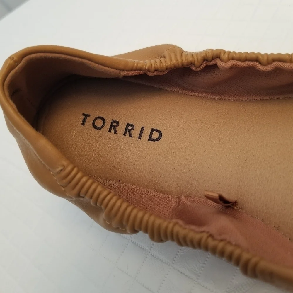 TORRID Women's Scrunch Ballet Flat Taupe Size 6 (WW) 19445333